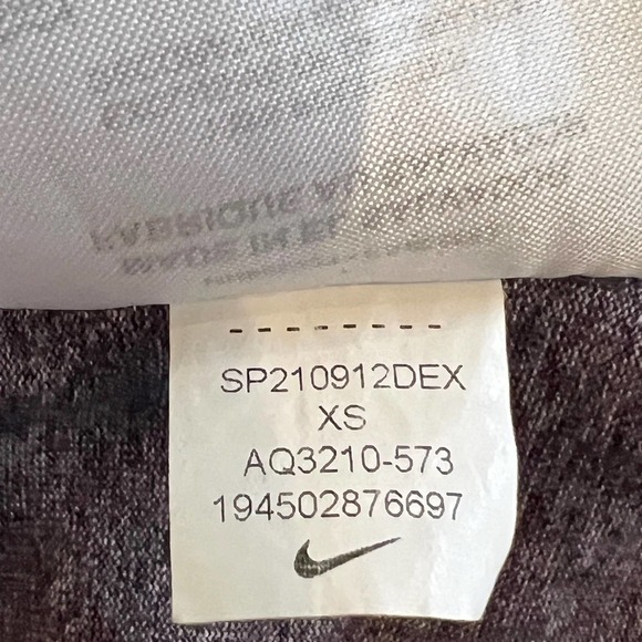 NIKE DRI-FIT LEGACY STANDARD FIT TRAINING ACTIVEWEAR TEE PURPLE WOMEN'S SIZE XS - Picture 10 of 10